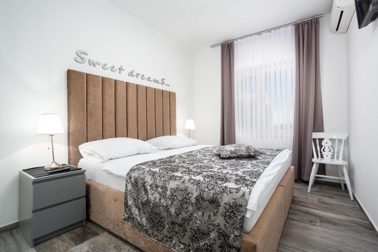 Villa Palma Krk Krk Town Bagian luar foto