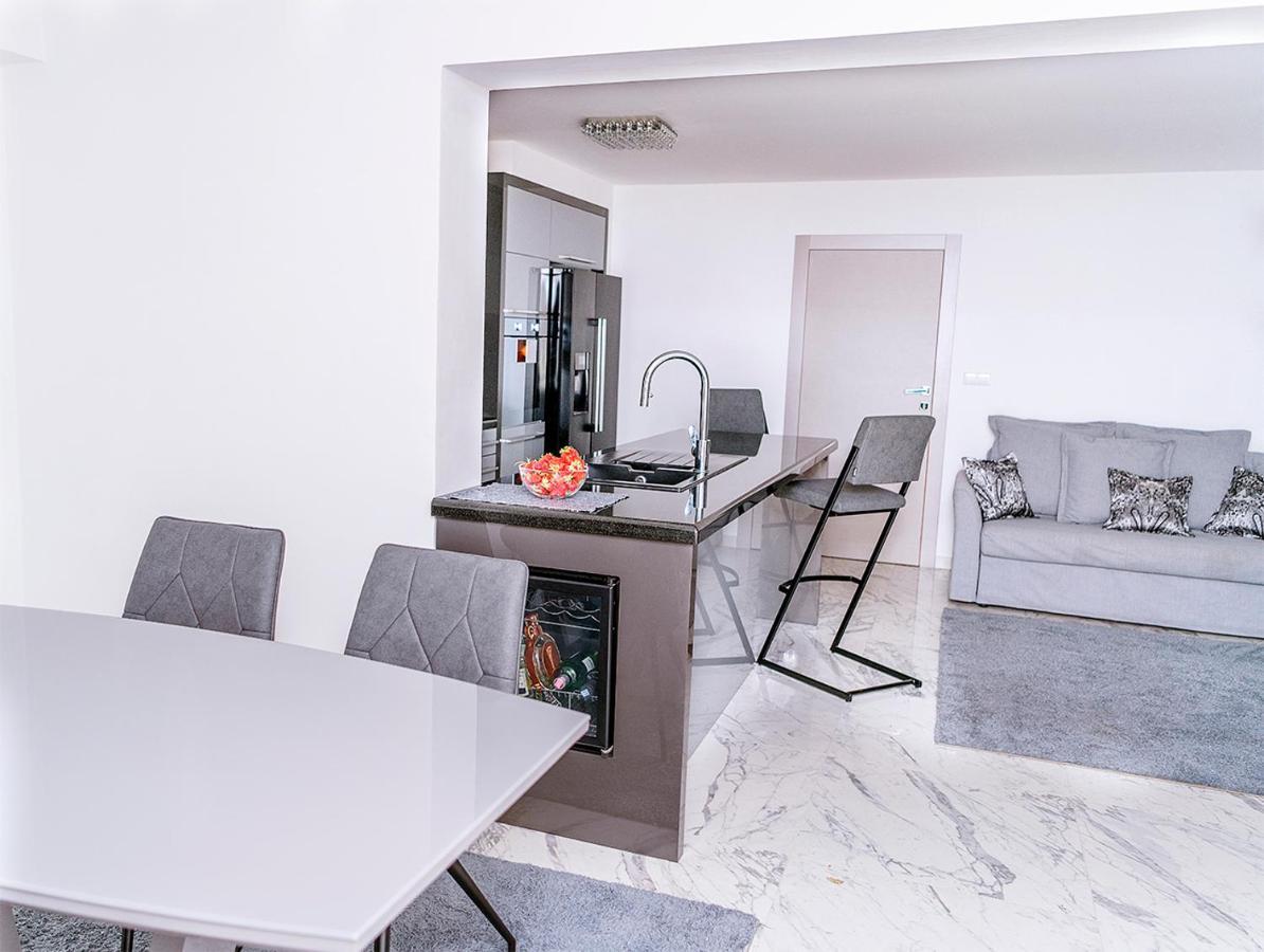 Villa Palma Krk Krk Town Bagian luar foto